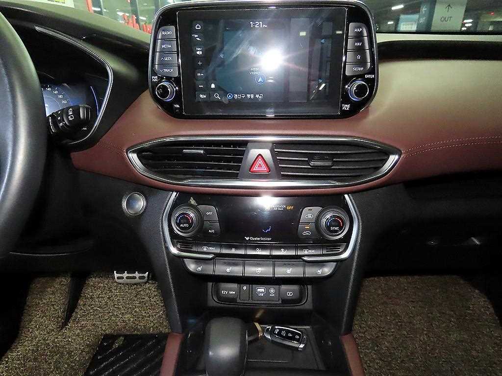 HYUNDAI Santa Fe - Vista 11