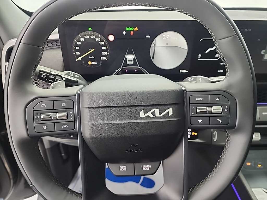 KIA Tasman - Vista 9