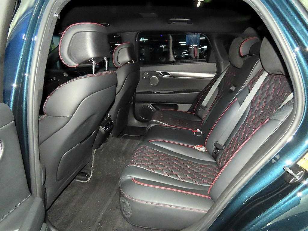 Genesis G80 - Vista 7