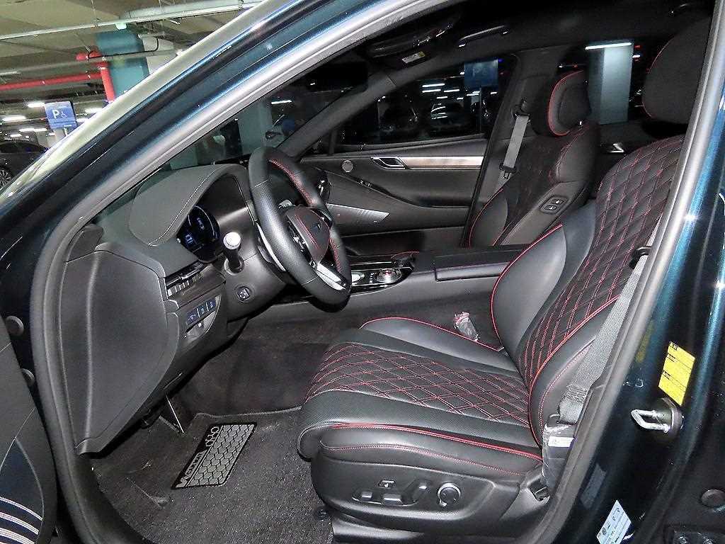 Genesis G80 - Vista 6