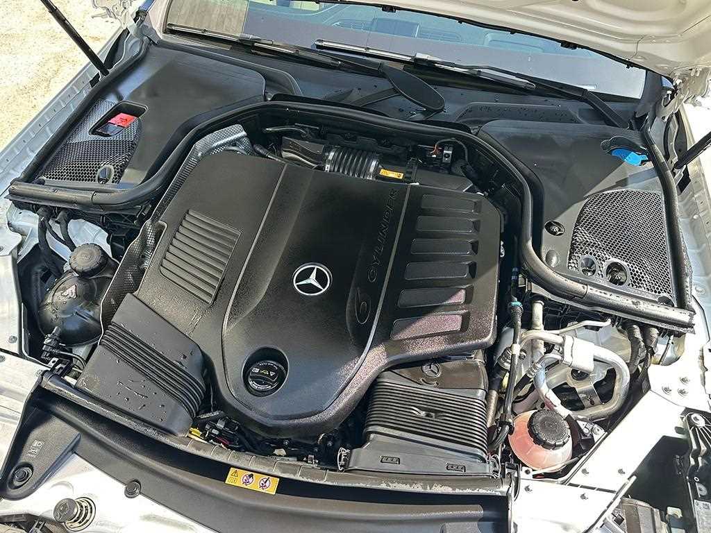 Mercedes Benz CLS Class 2021 Blanco - Importación desde Corea - HF Imports Iquique - Foto 19