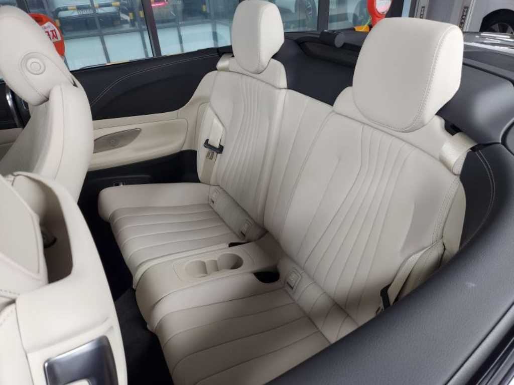 Mercedes Benz E class - Vista 9