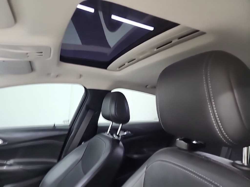 Chevrolet Cruise 2017 Blanco - Importación desde Corea - HF Imports Iquique - Foto 13