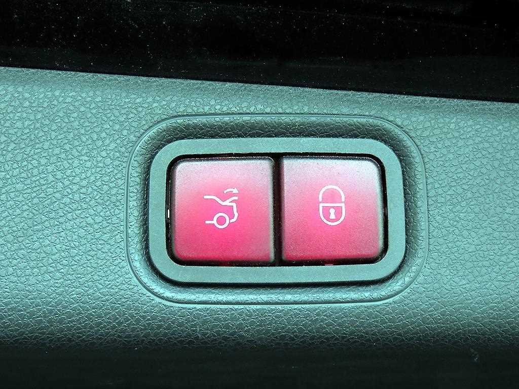 Mercedes Benz E class 2018 Negro - Importación desde Corea - HF Imports Iquique - Foto 16