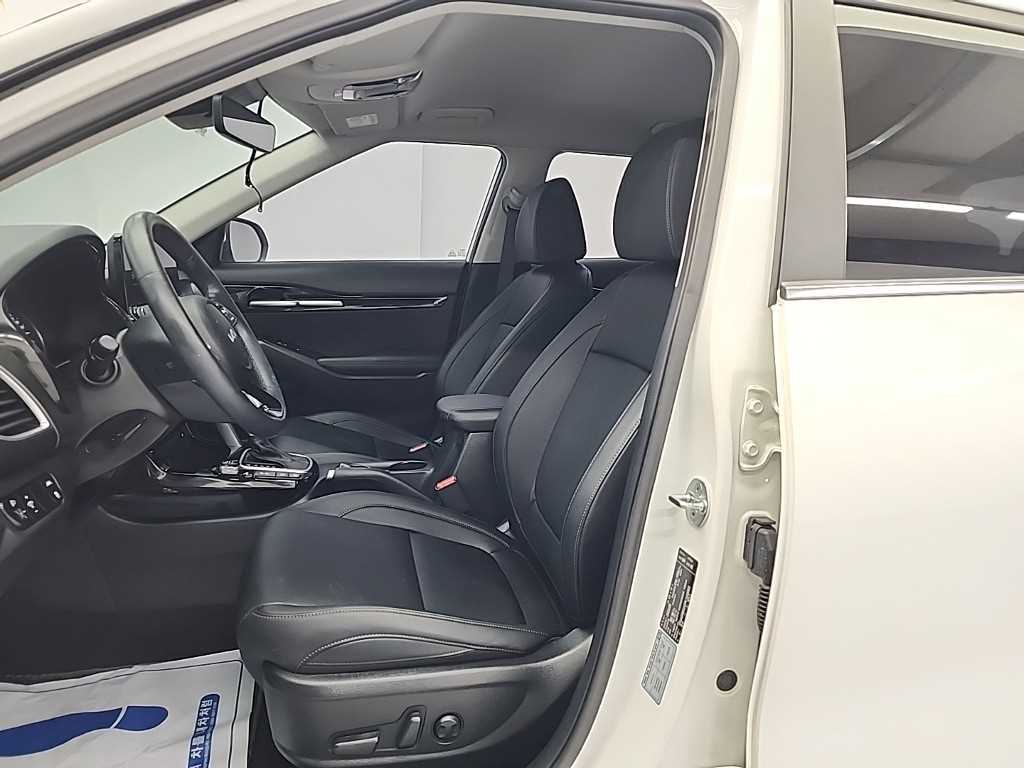 KIA Seltos - Vista 11