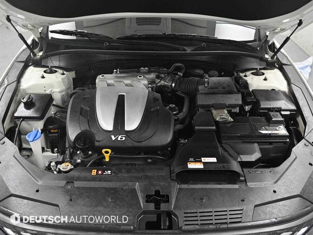 HYUNDAI Grandeur - Vista 6