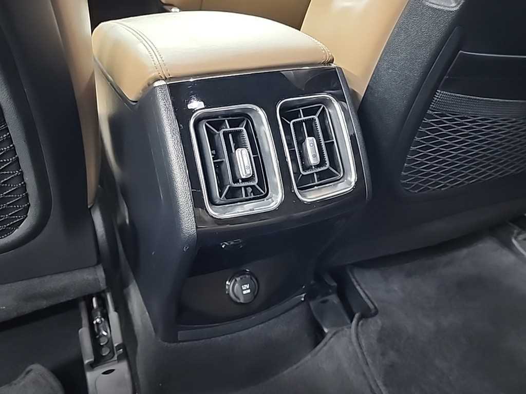 KIA Sorento 2024 Negro - Importación desde Corea - HF Imports Iquique - Foto 13