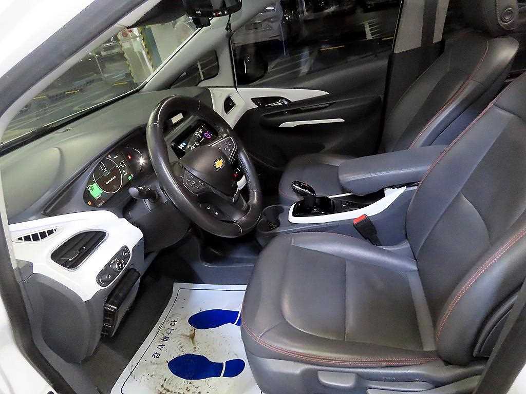 Chevrolet Bolt - Vista 6