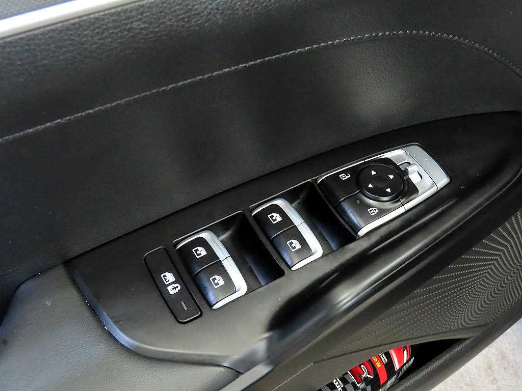 KIA K5 2021 Negro - Importación desde Corea - HF Imports Iquique - Foto 13