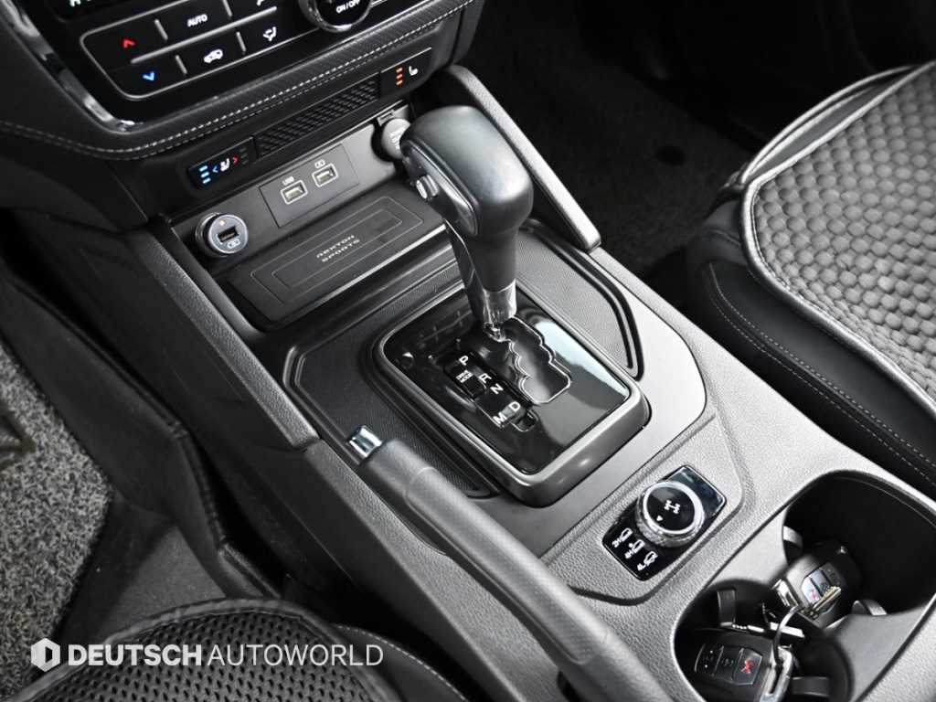 Ssangyong Rexton - Vista 9