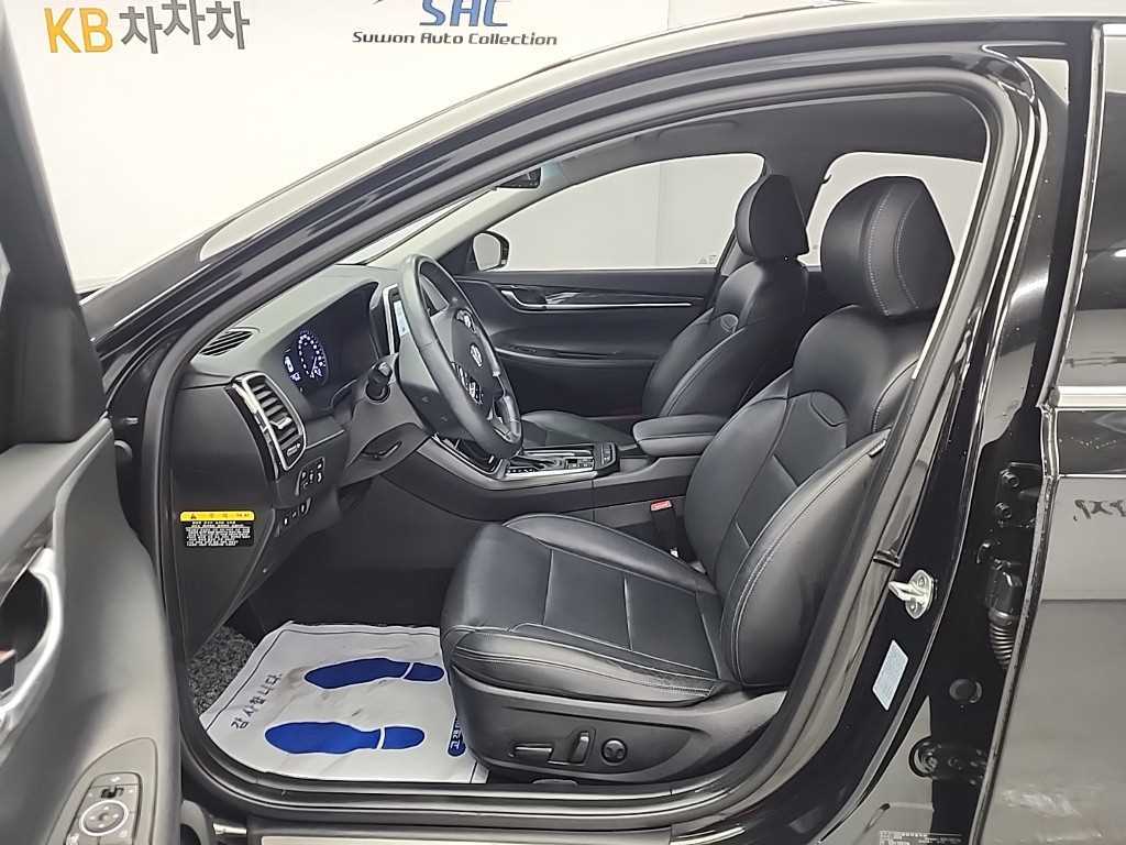 HYUNDAI Grandeur - Vista 11