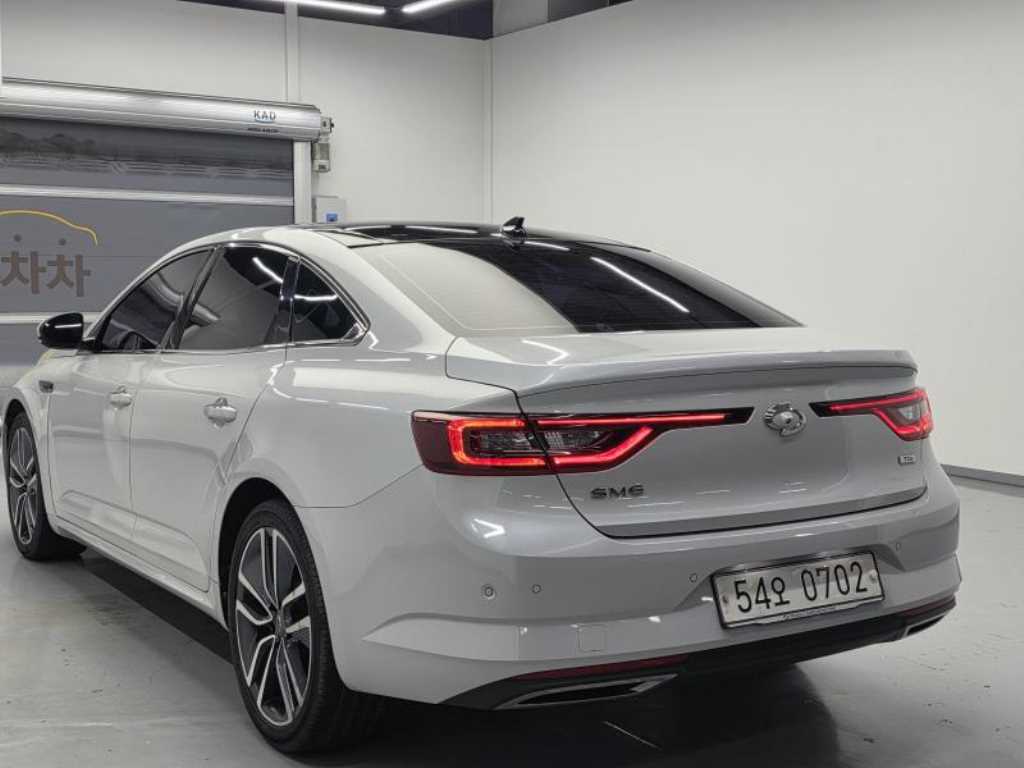 SAMSUNG SM6 - Vista 4