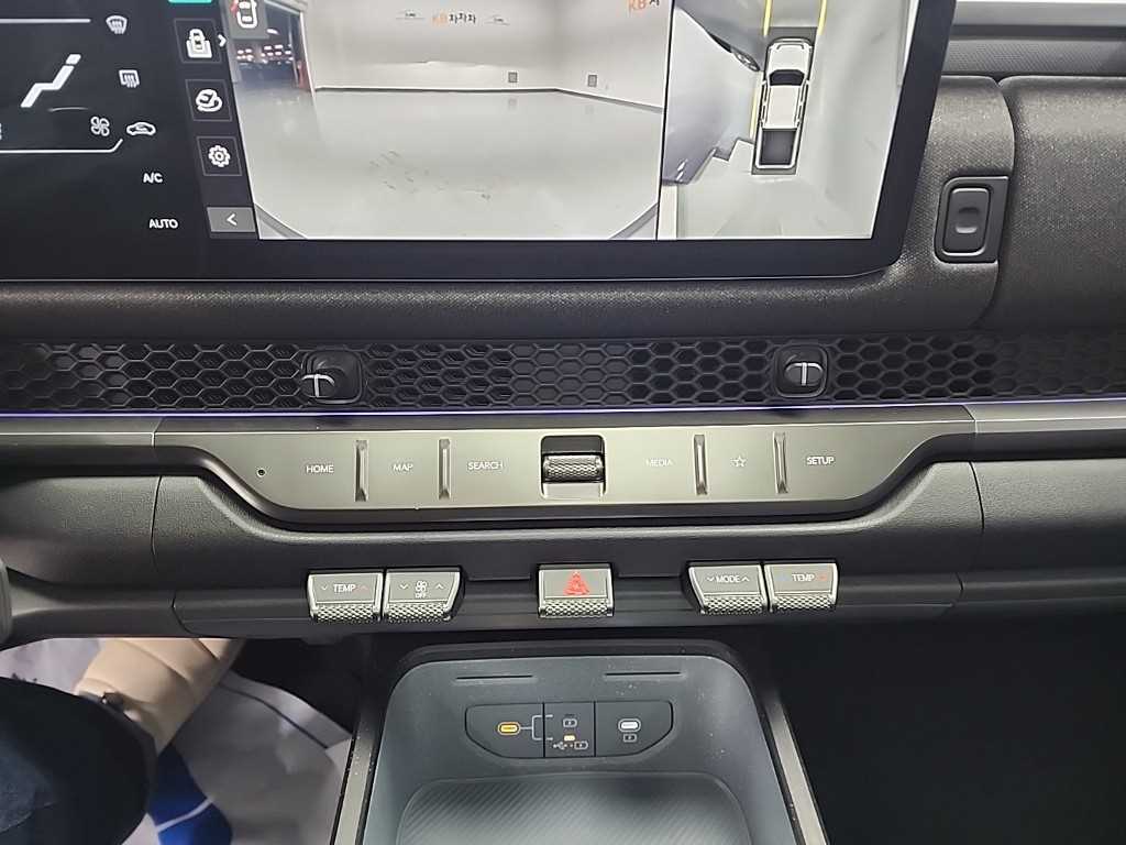 KIA Tasman - Vista 10