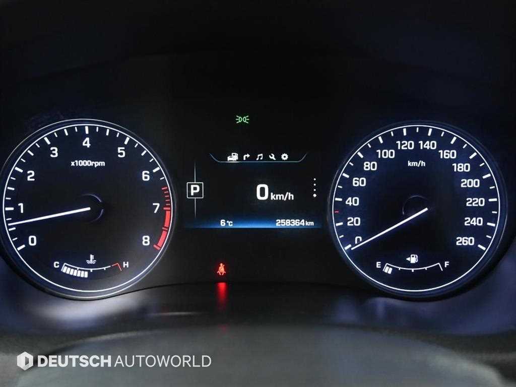 HYUNDAI Genesis - Vista 8