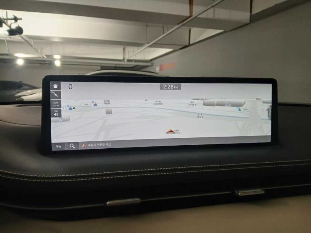 Genesis GV70 - Vista 11