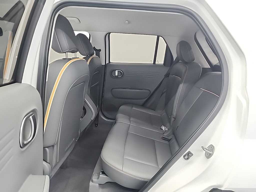 HYUNDAI Casper - Vista 12