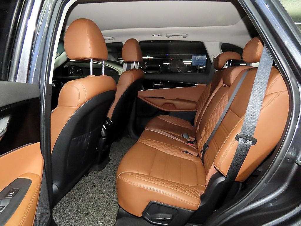 KIA Sorento - Vista 7