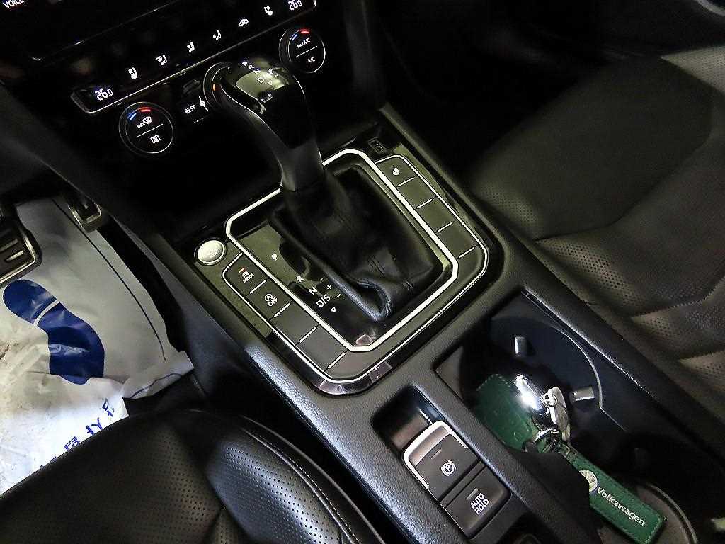 Volkswagen Arteon - Vista 12