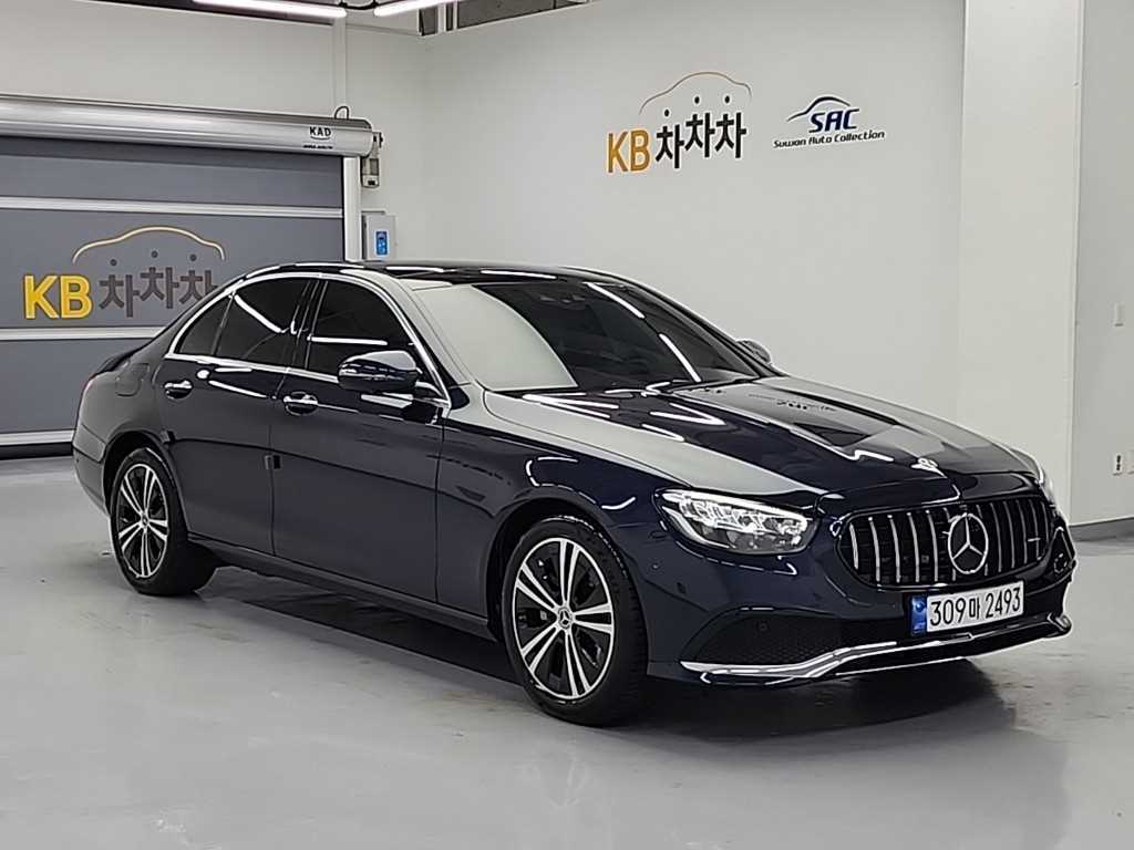 Mercedes Benz E class - Vista 4