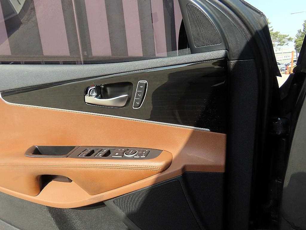 KIA Sorento - Vista 11