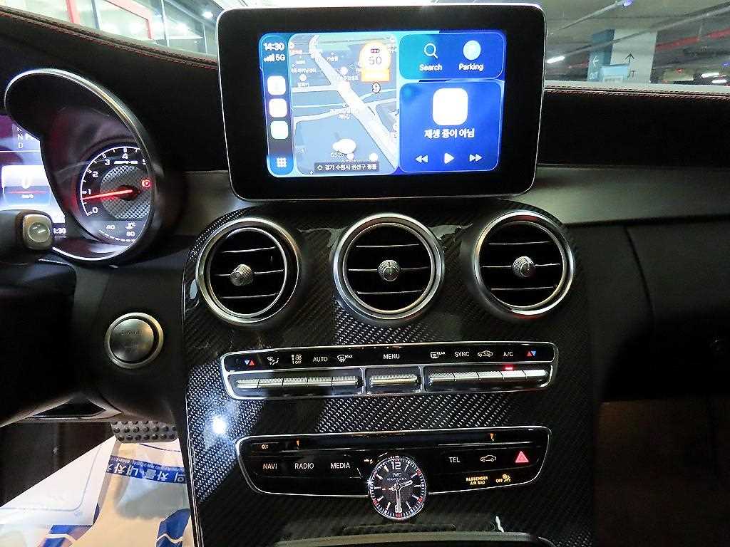 Mercedes Benz C Class - Vista 11