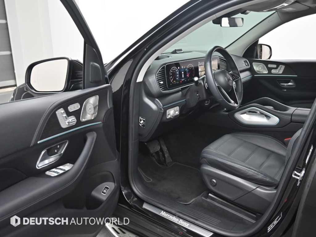 Mercedes Benz GLE Class - Vista 11