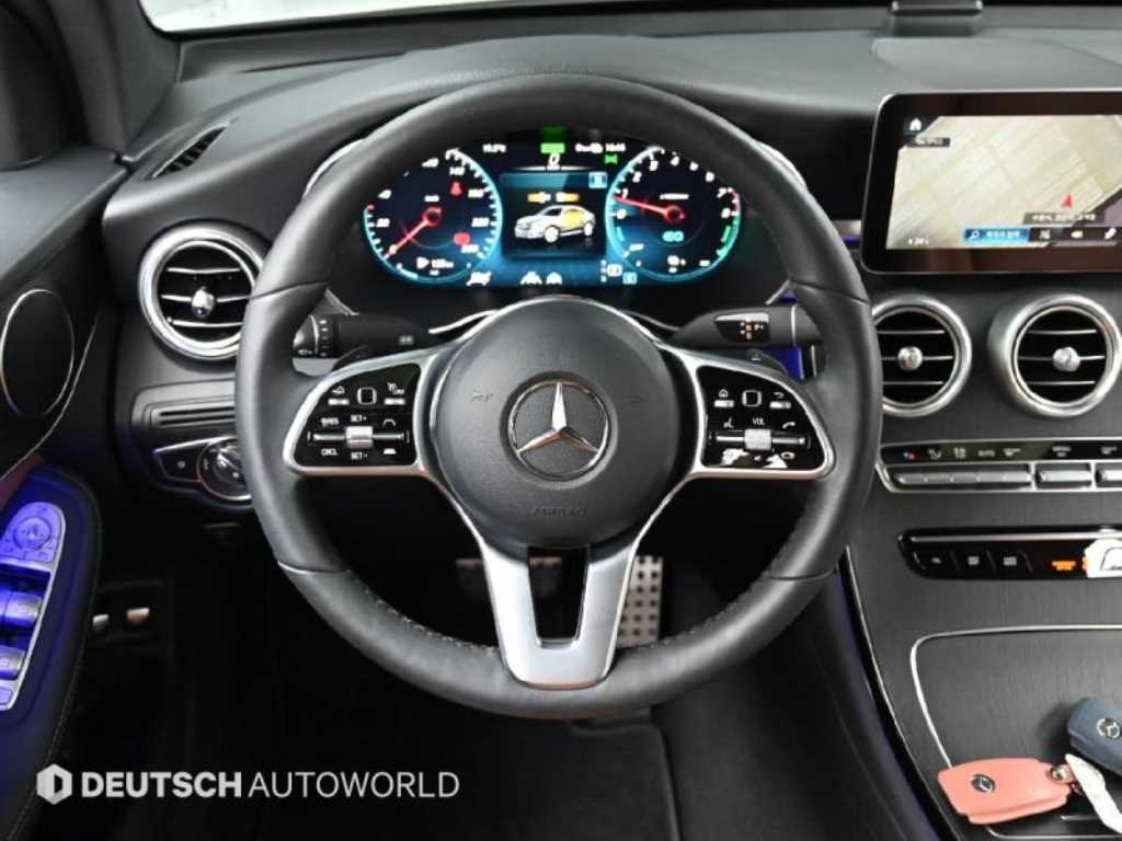 Mercedes Benz GLC Class 2021 Blanco - Importación desde Corea - HF Imports Iquique - Foto 13