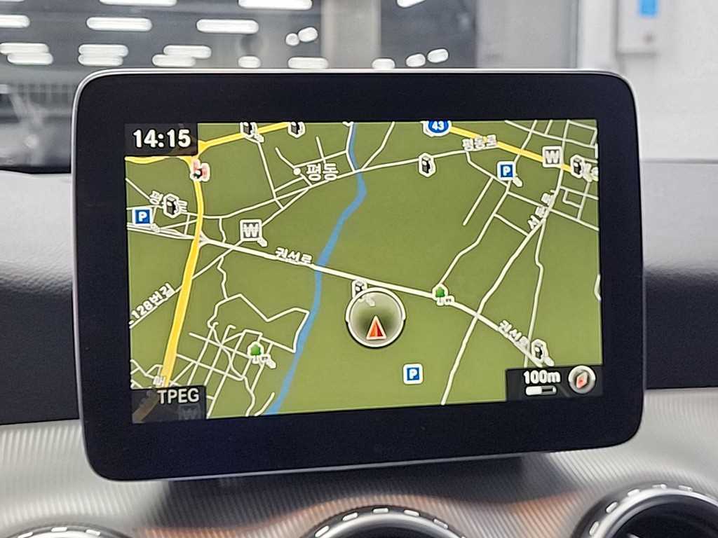 Mercedes Benz GLA Class 2017 Plateado - Importación desde Corea - HF Imports Iquique - Foto 14