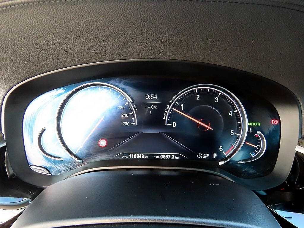 BMW 5 Series - Vista 9