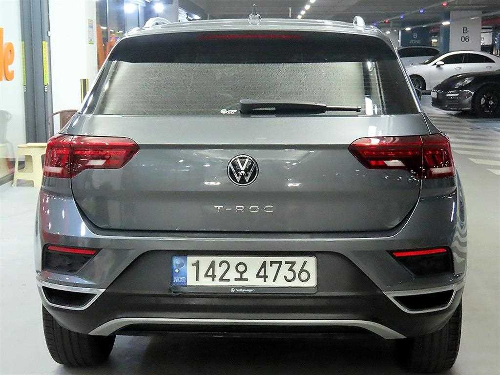 Volkswagen T-Roc - Vista 5