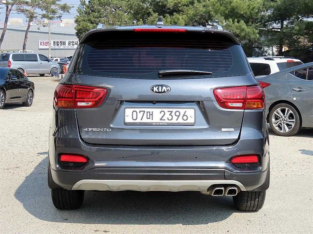 KIA Sorento - Vista 4