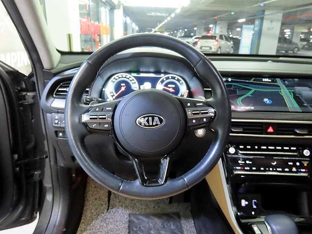 KIA K7 - Vista 8