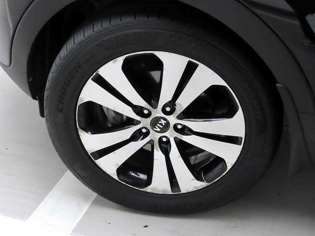 KIA Sportage 2013 Negro - Importación desde Corea - HF Imports Iquique - Foto 19