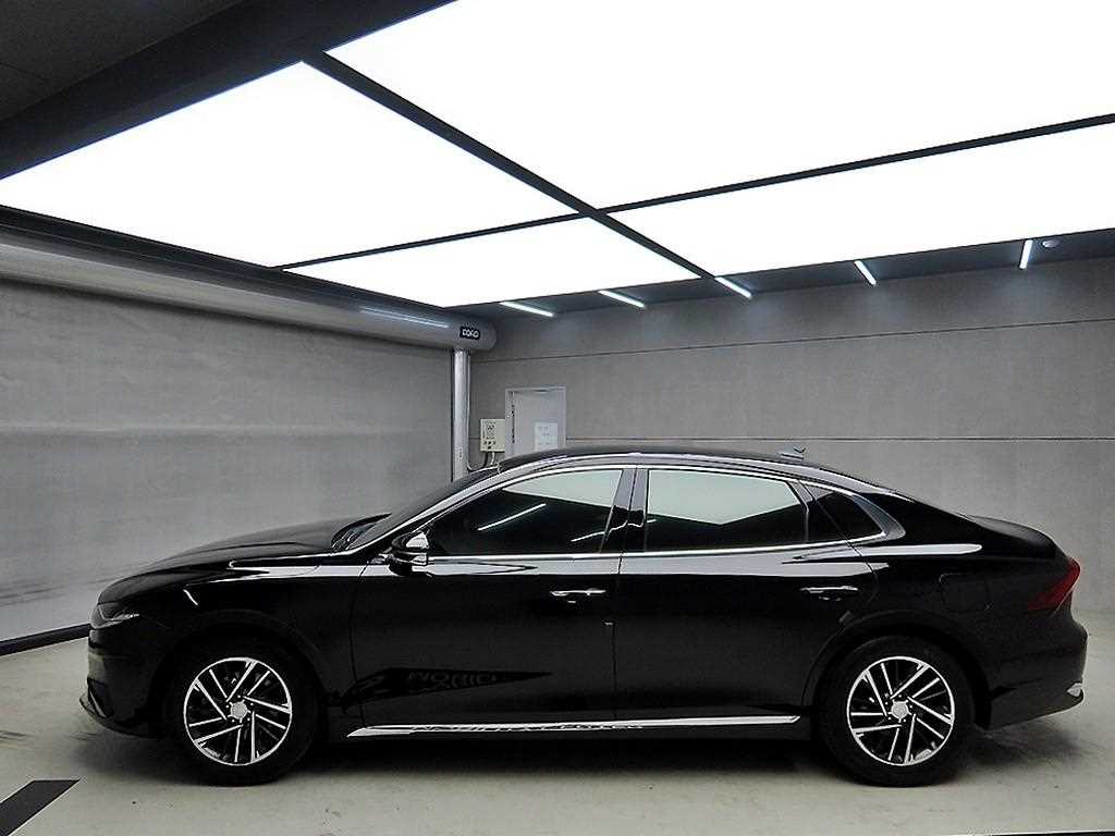 HYUNDAI Grandeur - Vista 4