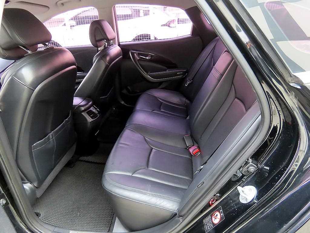 HYUNDAI Grandeur - Vista 6