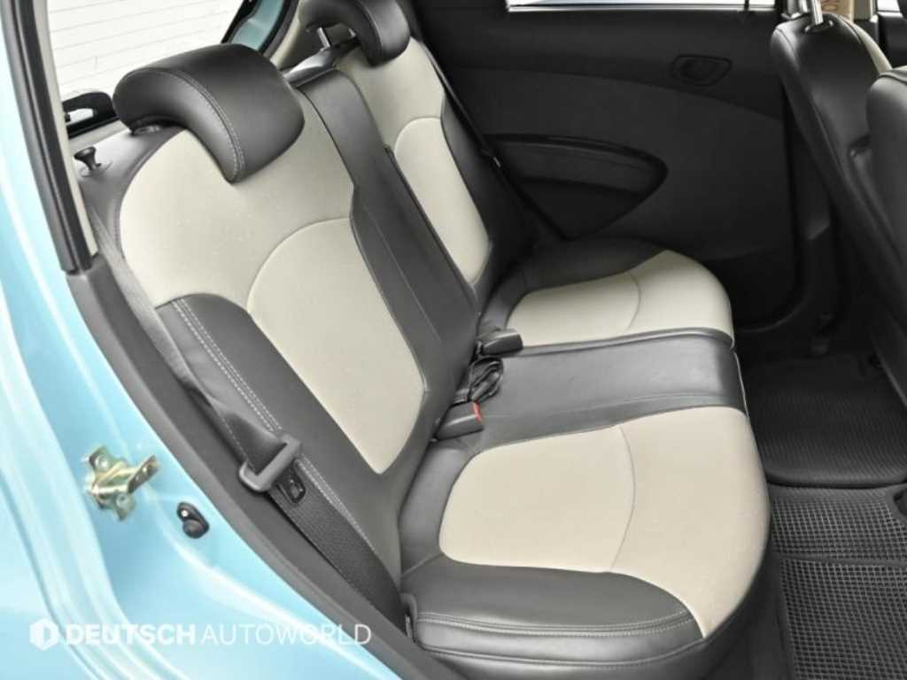 Chevrolet Spark - Vista 12