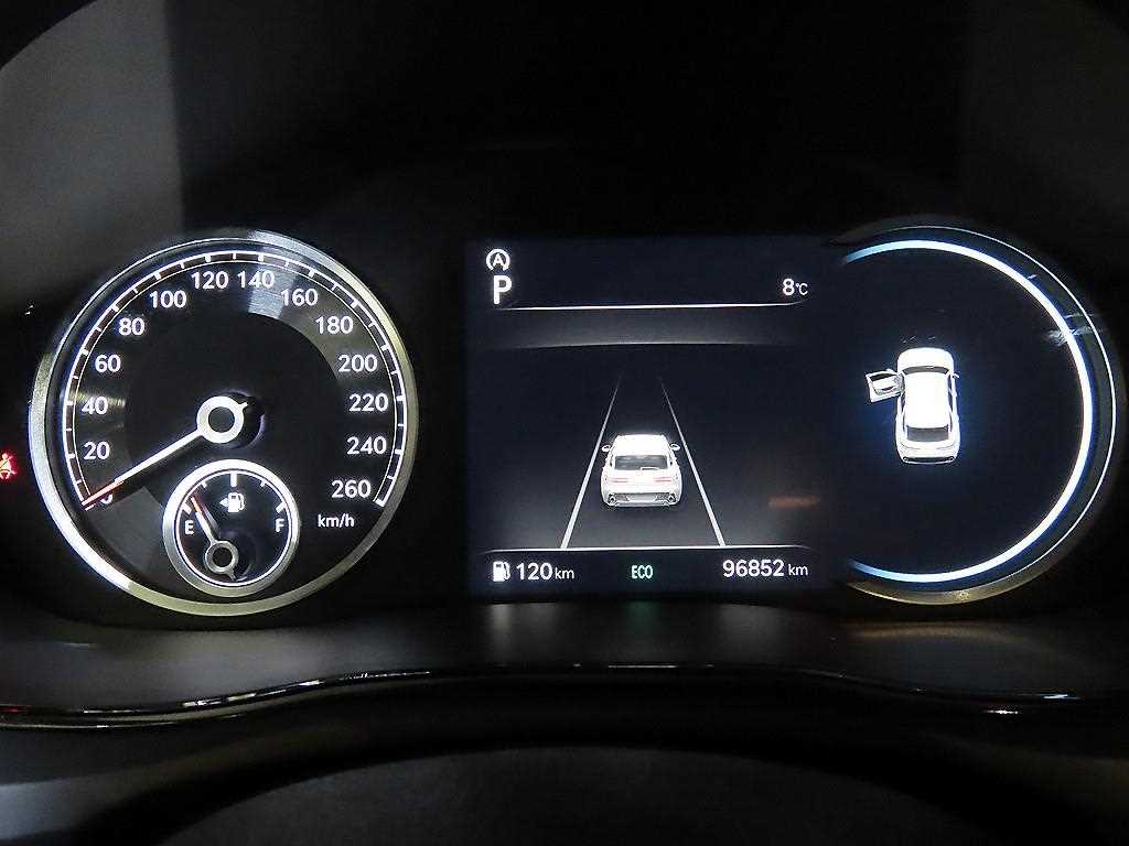 Genesis GV70 - Vista 9