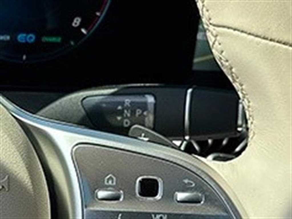 Mercedes Benz CLS Class - Vista 11