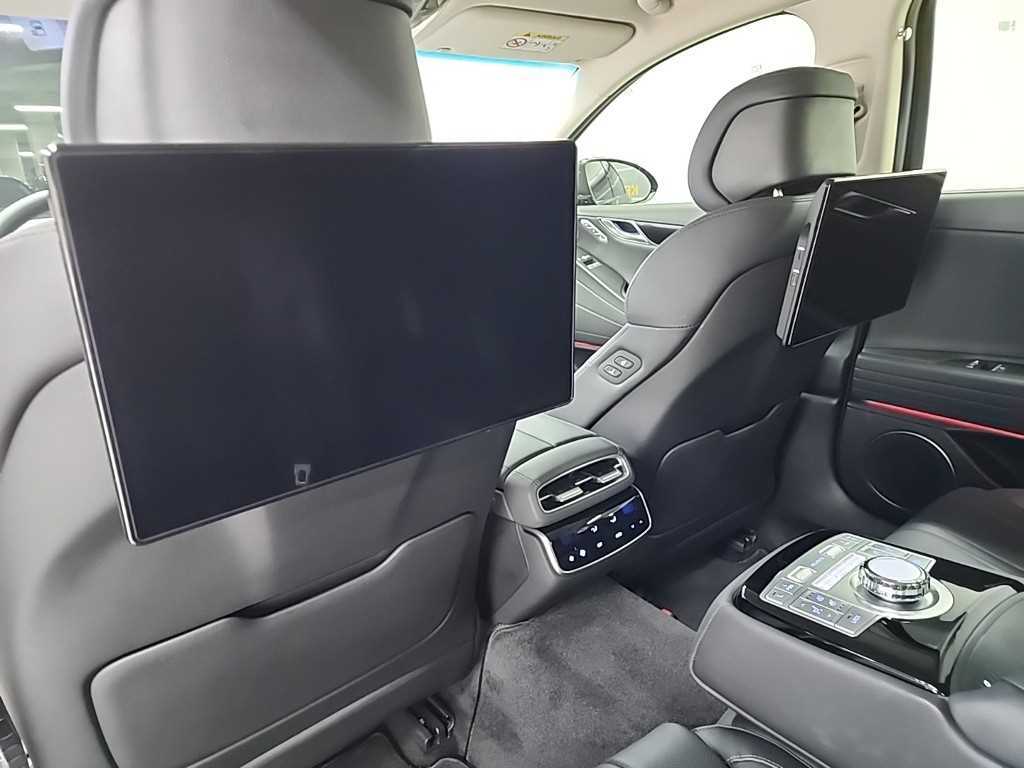 Genesis G80 2026 Negro - Importación desde Corea - HF Imports Iquique - Foto 14