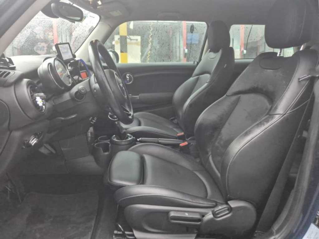 Mini Cooper - Vista 10