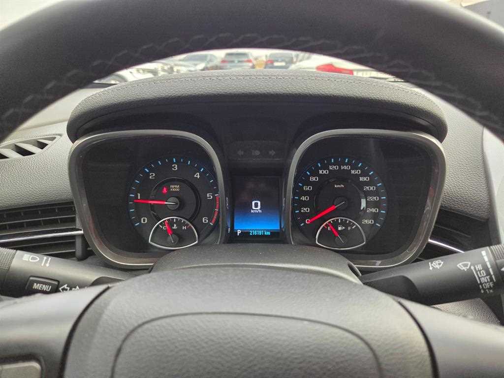 Chevrolet Malibu - Vista 7