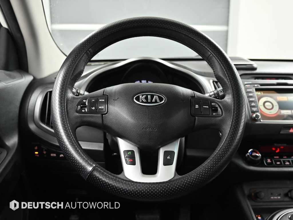 KIA Sportage 2012 Blanco - Importación desde Corea - HF Imports Iquique - Foto 13