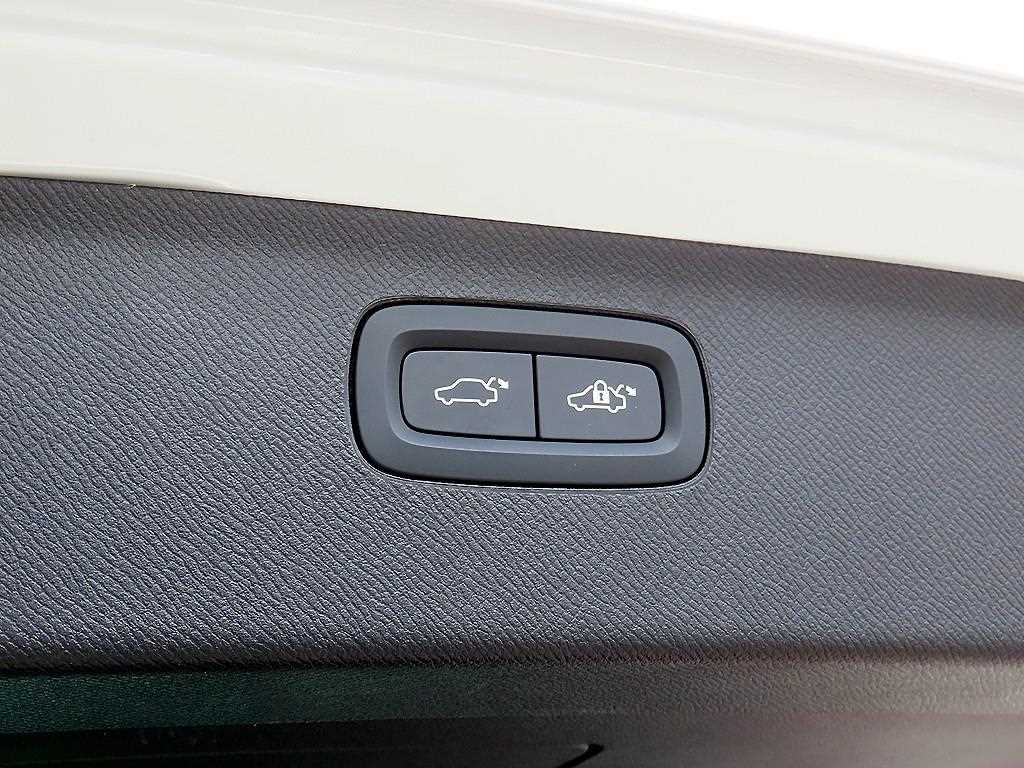 Volvo XC90 2024 Blanco - Importación desde Corea - HF Imports Iquique - Foto 15