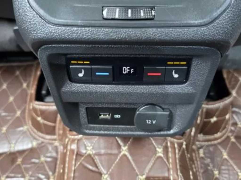 Volkswagen Tiguan 2018 Blanco - Importación desde Corea - HF Imports Iquique - Foto 16