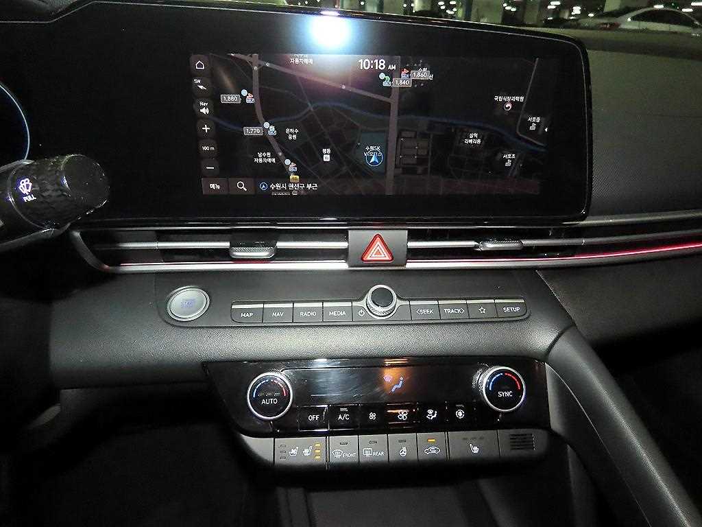 HYUNDAI Avante - Vista 11