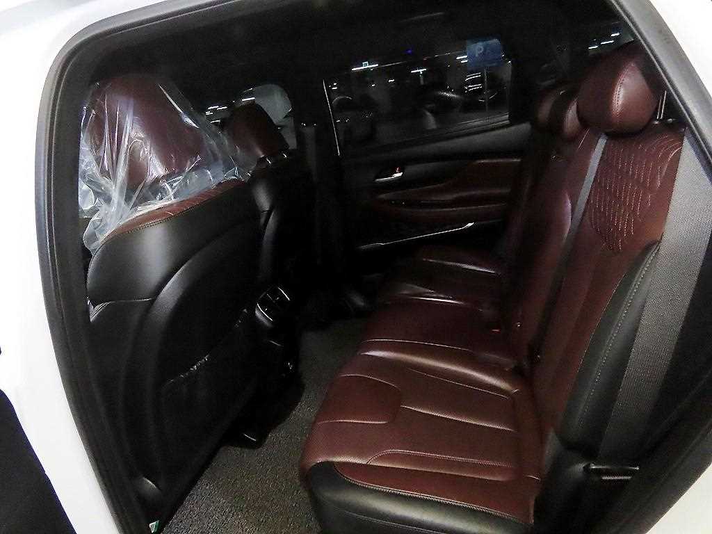 HYUNDAI Santa Fe - Vista 7