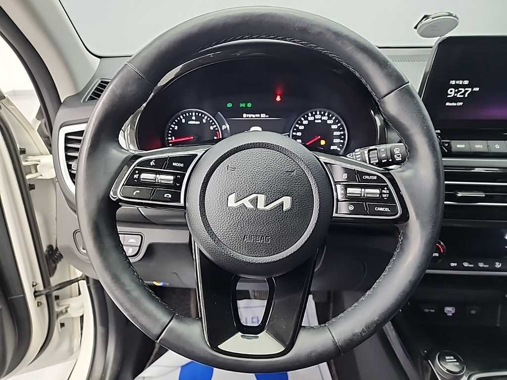 KIA Seltos - Vista 9