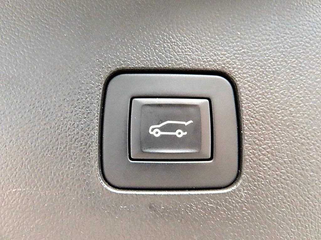 Chevrolet Trax 2025 Blanco - Importación desde Corea - HF Imports Iquique - Foto 17