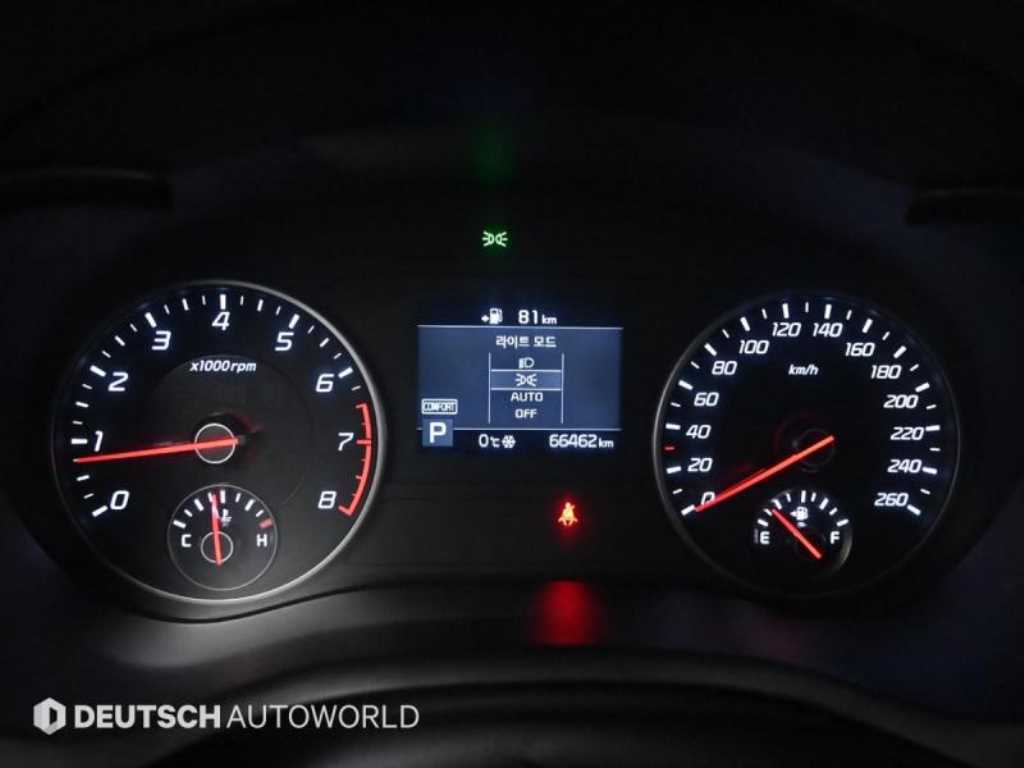 KIA Stinger - Vista 8