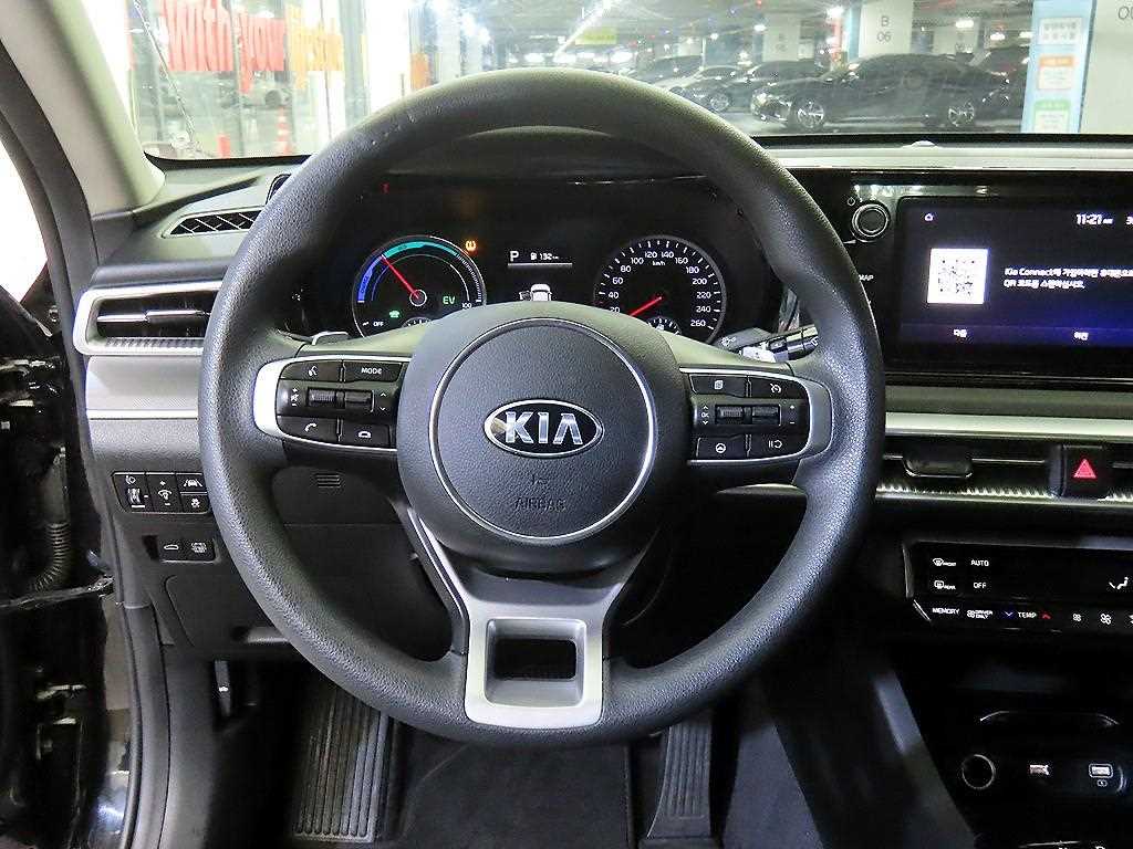 KIA K5 - Vista 8